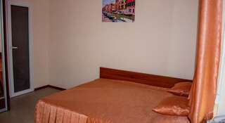 Гостиница Venetsia Resort Каменск-Шахтинский Бюджетный двухместный номер с 1 кроватью-4