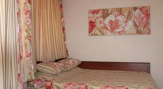 Гостиница Venetsia Resort Каменск-Шахтинский Бюджетный двухместный номер с 1 кроватью-2